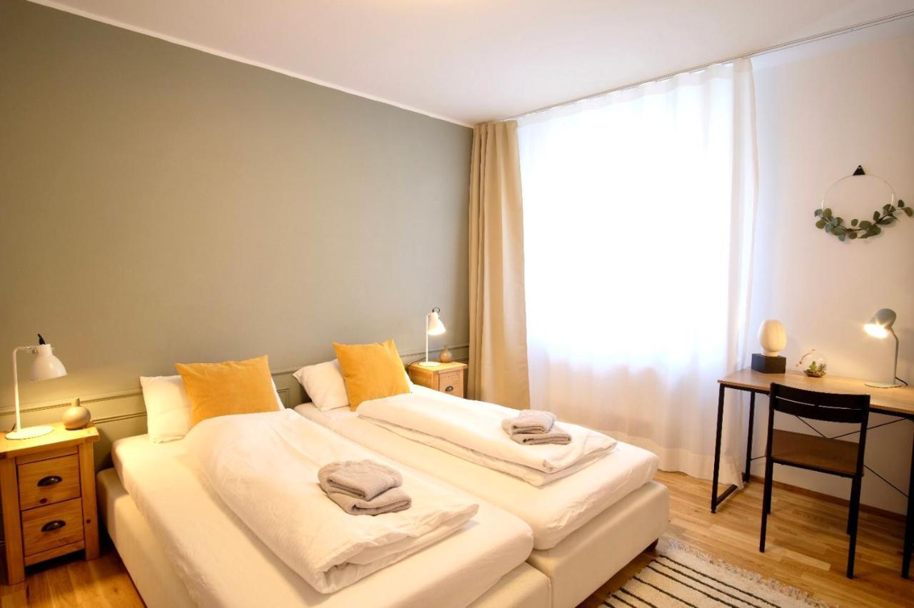 4-Room Luxury Apartment - Close To Central Station, Free Parking, Kitchen Leipzig Dış mekan fotoğraf